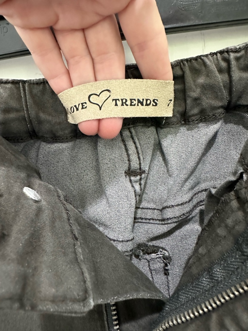Love Trends Women’s Wide Leg Cargo Pants - Olive Green Utility Style SZ 7 - Picture 2 of 7